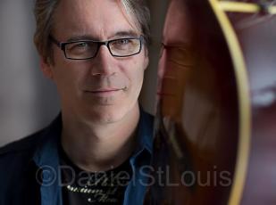 Photo of musical artist Chris Boudreau in Moncton.